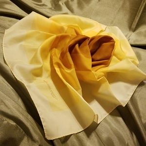 🌟1970s Italian-Made Scarf NWOT🌟